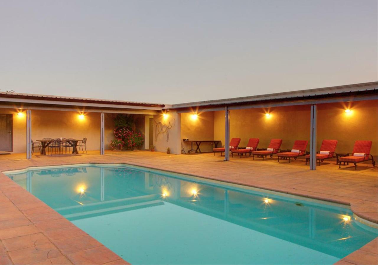 סוולנדאם Gaikou Lodge מראה חיצוני תמונה